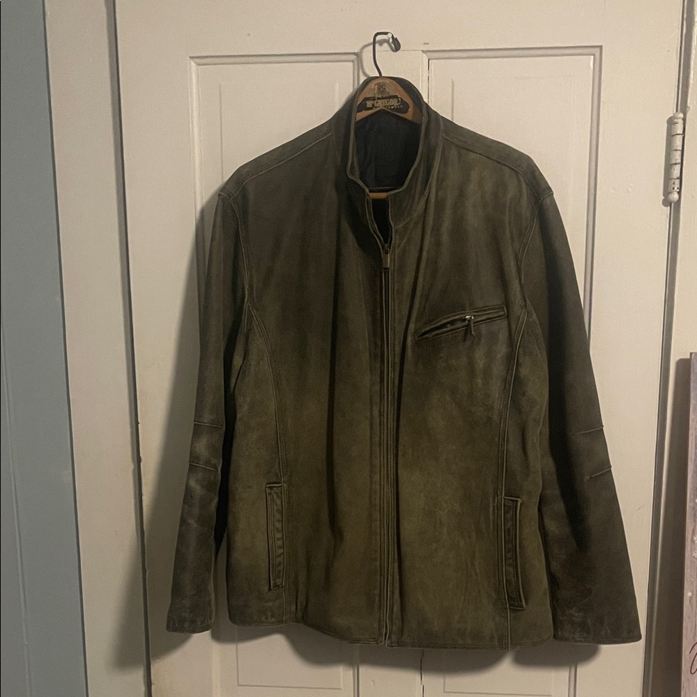 Men's distressed Leather Jacket